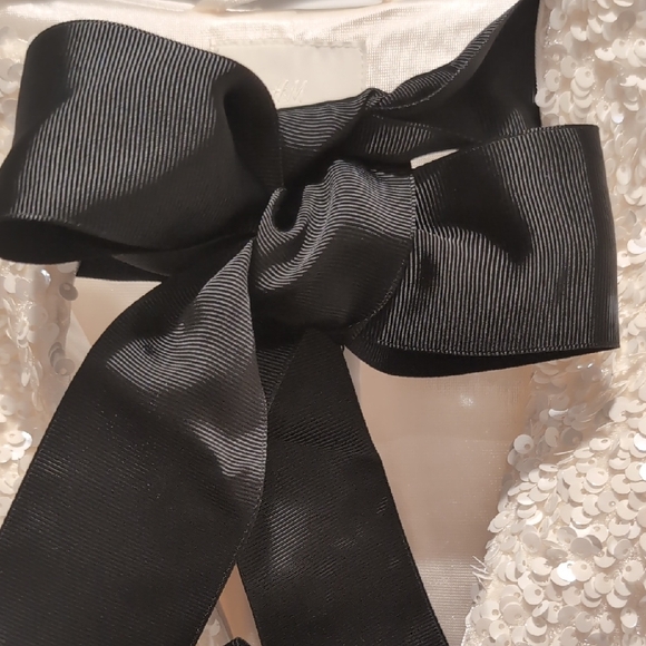 ✨ H&M Cream Sequined Bow-Front Jacket BNWT L - Picture 4 of 9